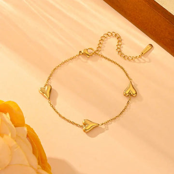 Gold Heart Charm Bracelet – Stainless Steel Dainty Jewellery for Women