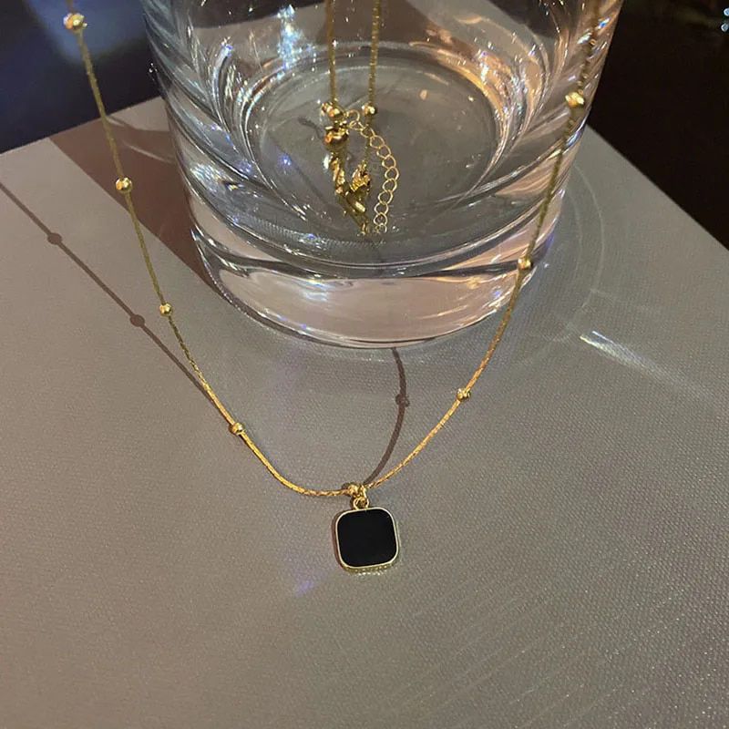 Minimalist Black Enamel Pendant Necklace – Gold-Plated Beaded Chain