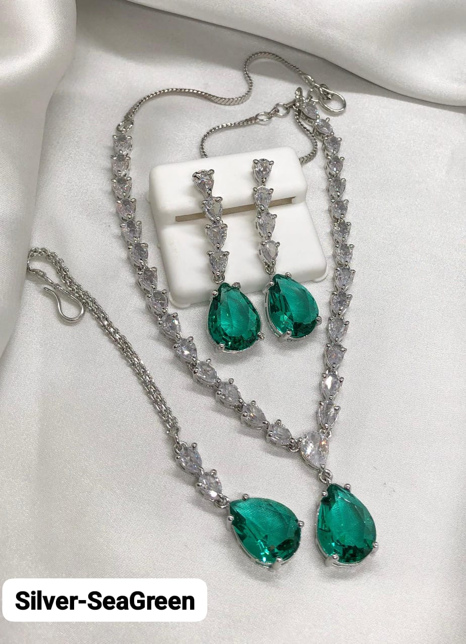 Elegant Teardrop Crystal Jewellery Set – Necklace, Earrings & Bracelet | Multiple Color Options